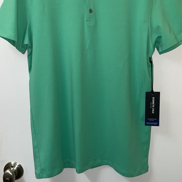 Short Sleeve Men’s Slim Fit Knit Medium NWT - Picture 3 of 7